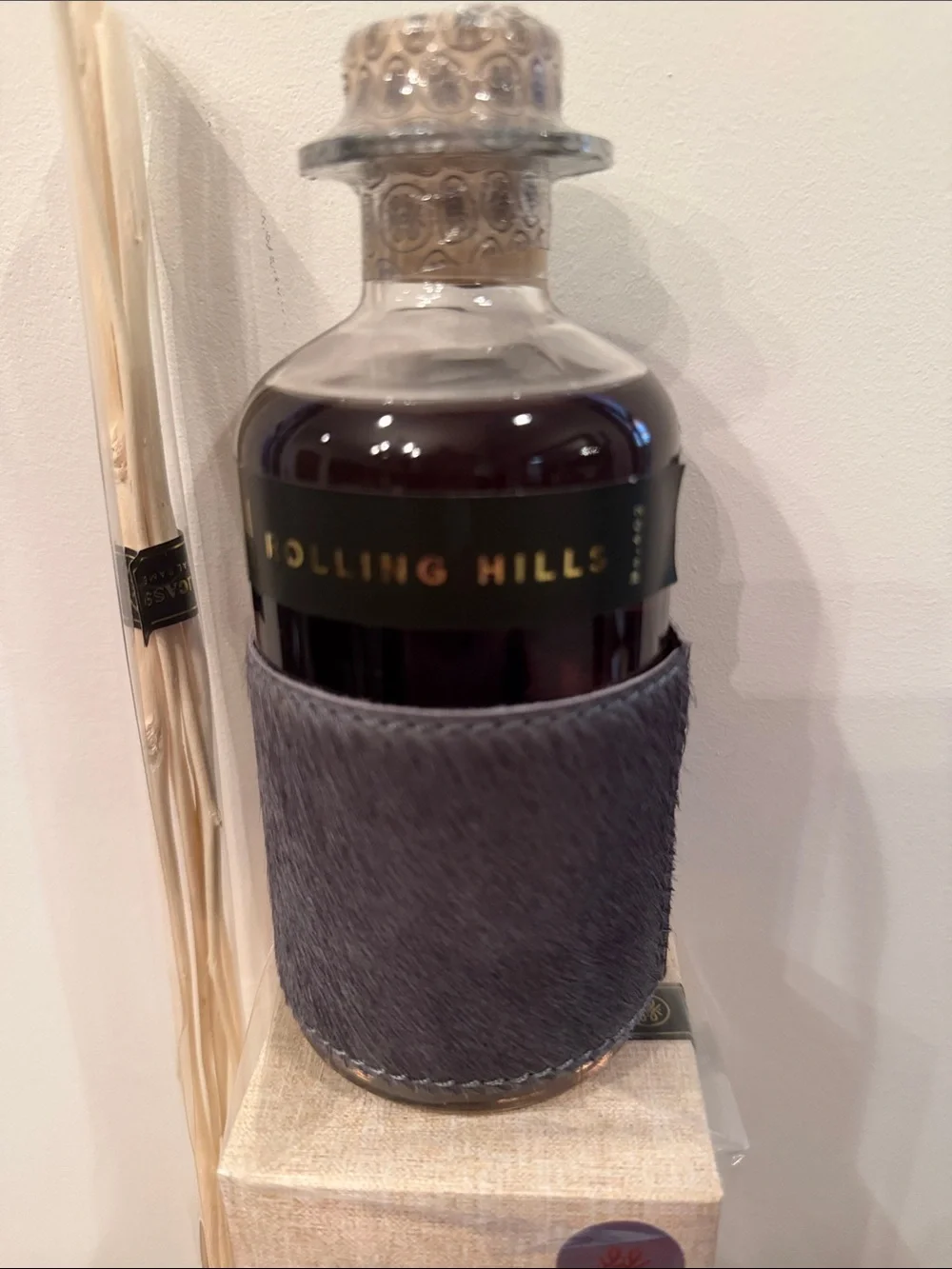 “THUCASSI” Fragrance Diffuser NIB “Rolling Hills Scent”